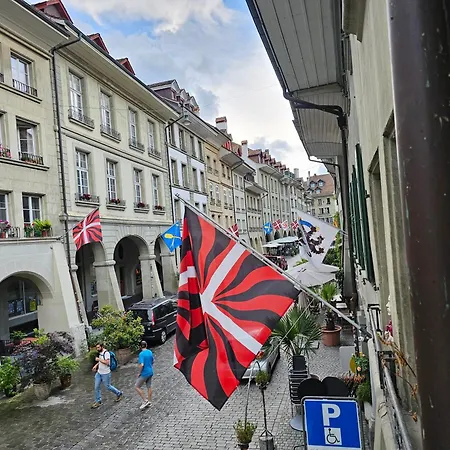 Real Swiss Classic Apartment & Up To 7 Seats Cars Rental Option Bern Exterior photo